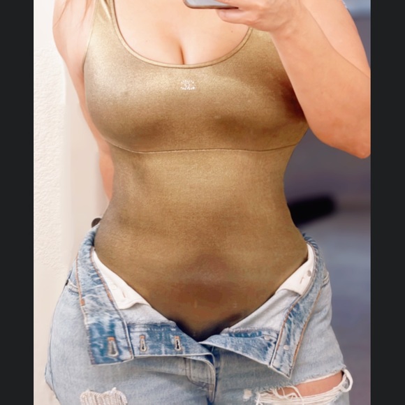 Chanel cruise swimsuit gold metallic - Picture 4 of 16